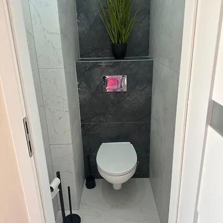 Pokoje- Wynajem Krotkoterminowy Ubytování v soukromí Štetín